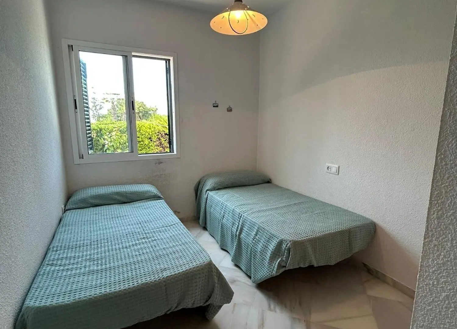 アパート Apartamento A Pie De Playa En Urbanizacion Con Piscina エル・ロンピド